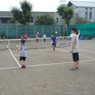 Parent-child tennis class