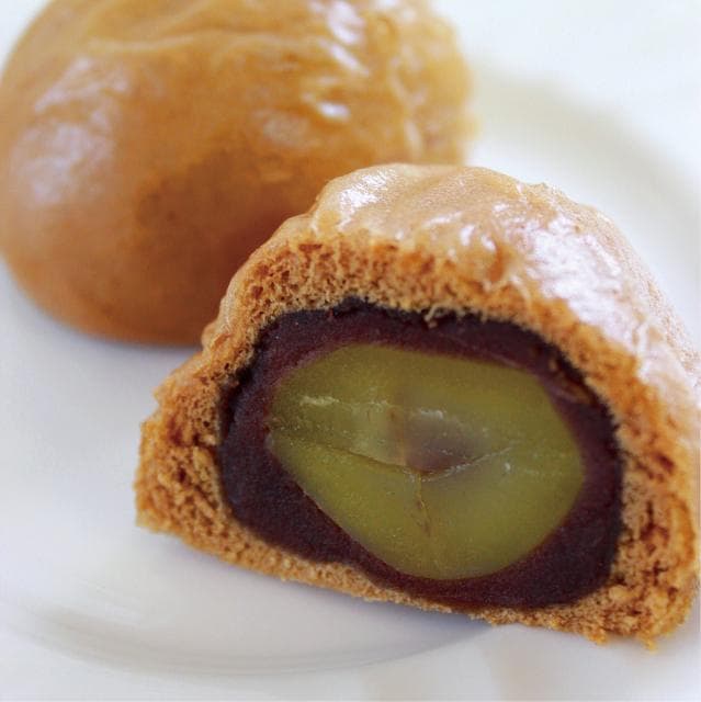 Oyama chestnut bun