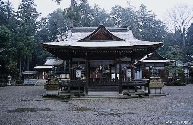 Oku Ishigami-sha Shrine