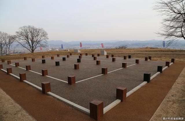 桑折西山城跡（本丸復元）