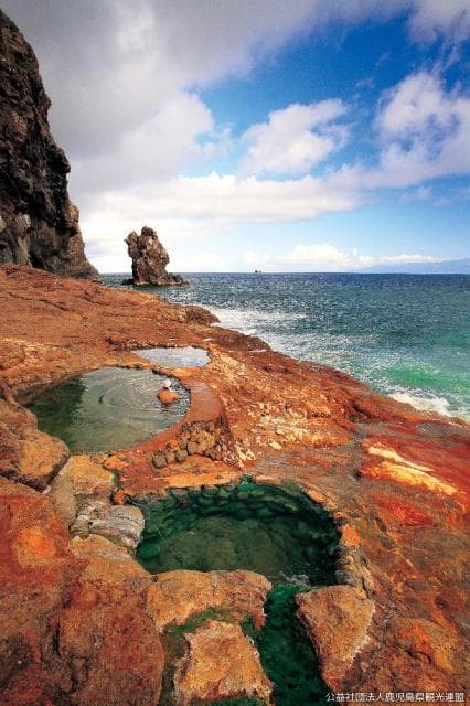 F027 Higashionsen (Iwo Jima).jpg