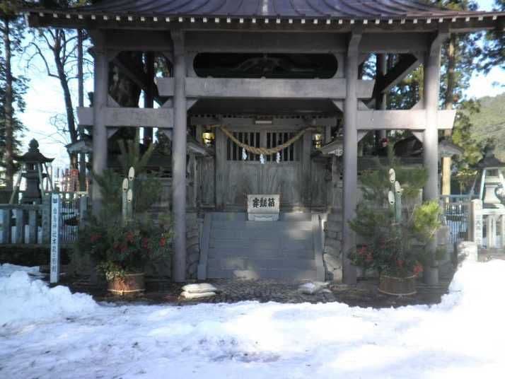 Shiratori Shrine