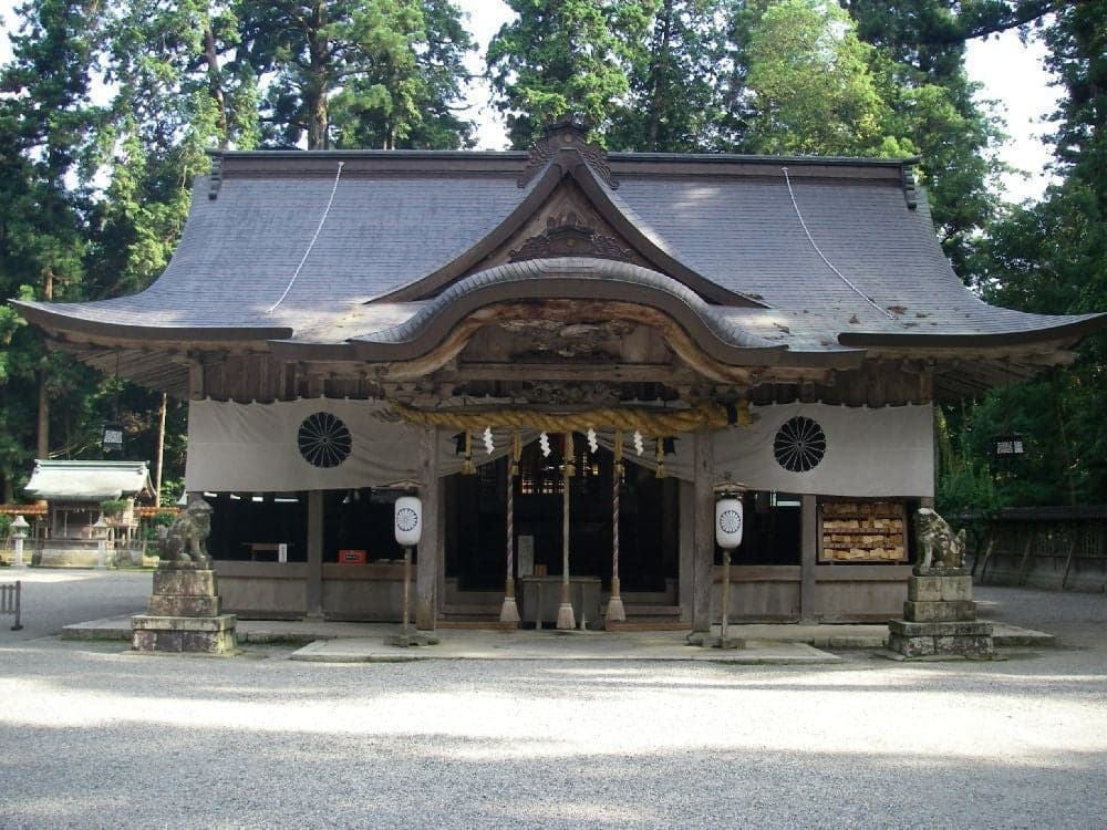 伊和神社