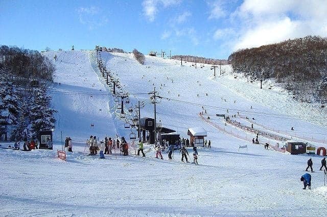 志賀高原中央エリア「一の瀬ダイヤモンドスキー場」