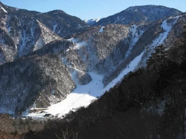 Hirayu Onsen Ski Resort