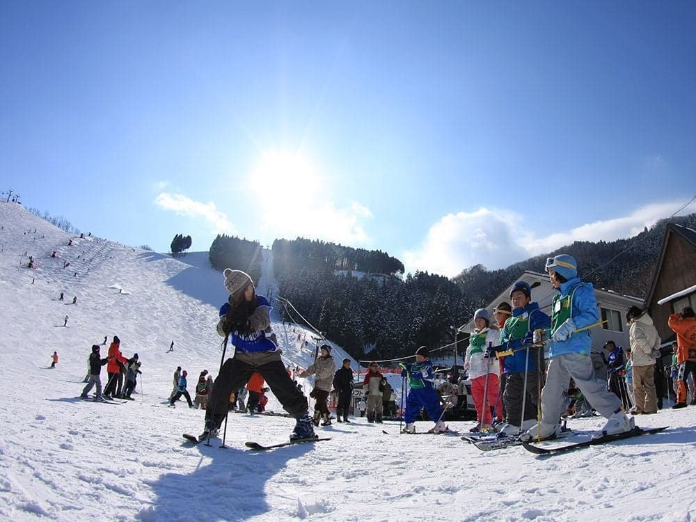 Wakasugi Kogen Ooya Ski Resort