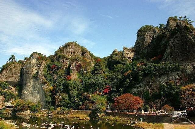 Autumn leaves of the hon Yaba-kei Gorge