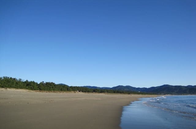 The beach of Nyuno