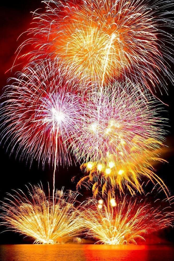 つなぎ温泉御所湖まつり