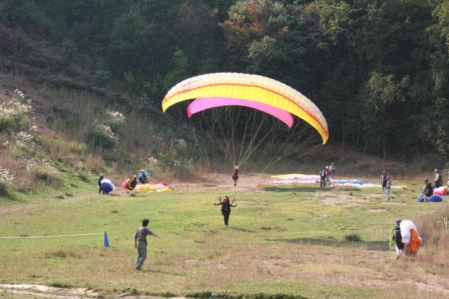 Paraglider practice area in Saikyoto