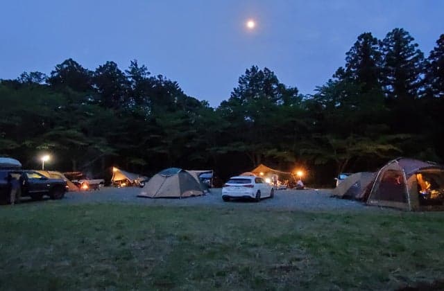 オートキャンプサイト