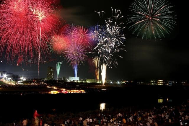 Phoenix, Fukui Fireworks