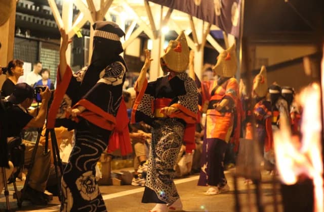 西馬音内盆踊り