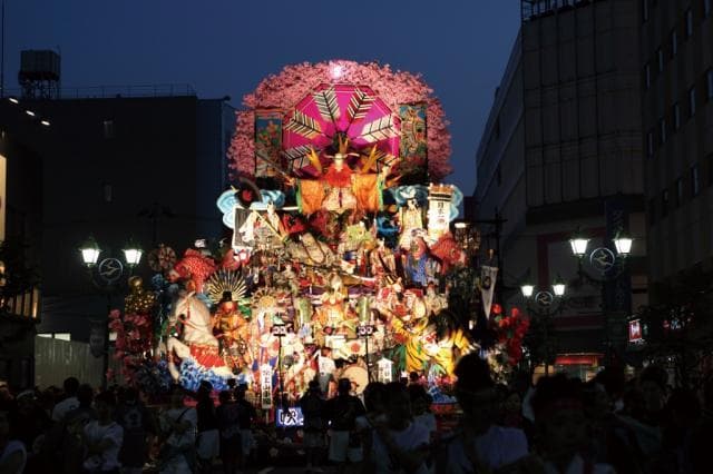 夜間運行の様子