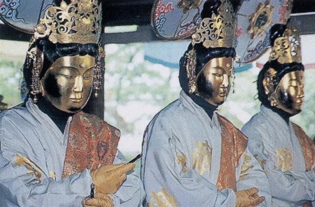 Buddhist dance
