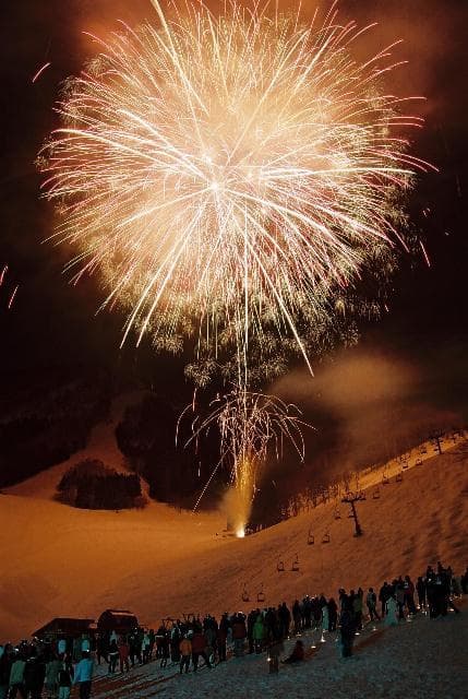 雪上花火