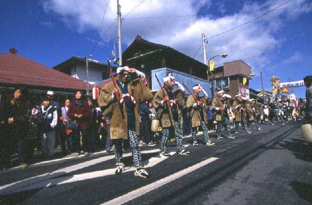 Machida fire extinguisher procession