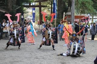 Yanagi Beppu Taiko Dance