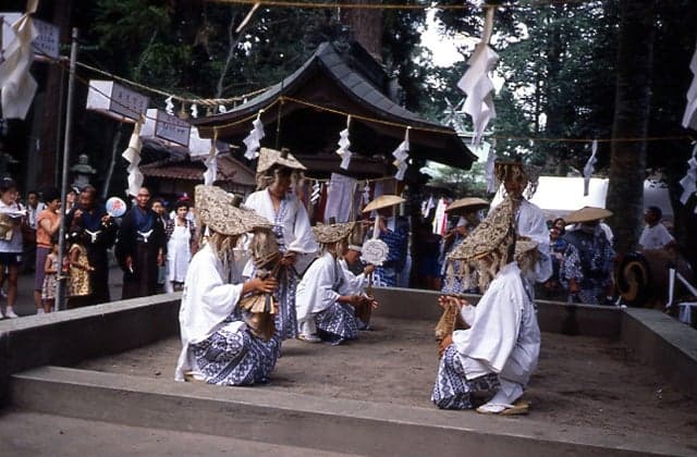 御宝殿熊野神社田楽