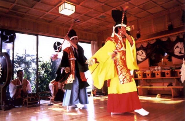 浮島神社太々神楽