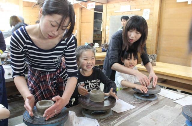 Pottery experience