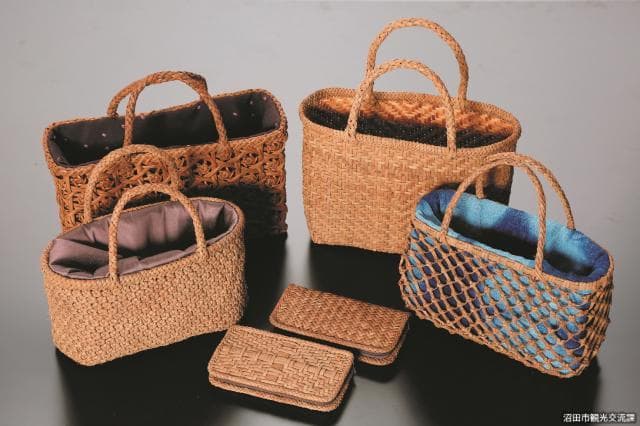 利根沼田樹皮工芸