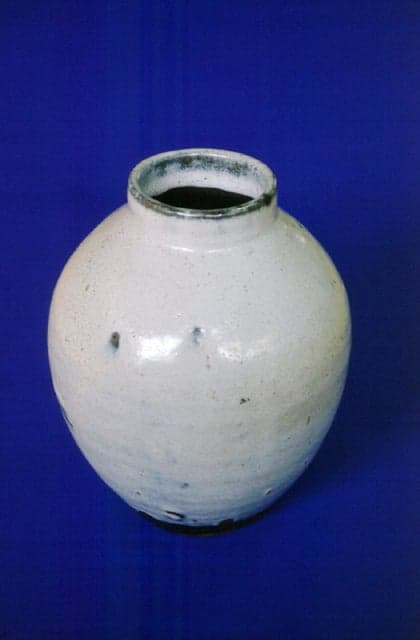 Shiraiwa ware