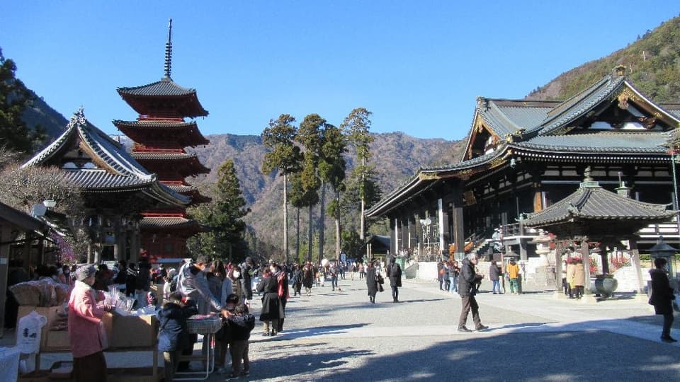 身延山久遠寺
