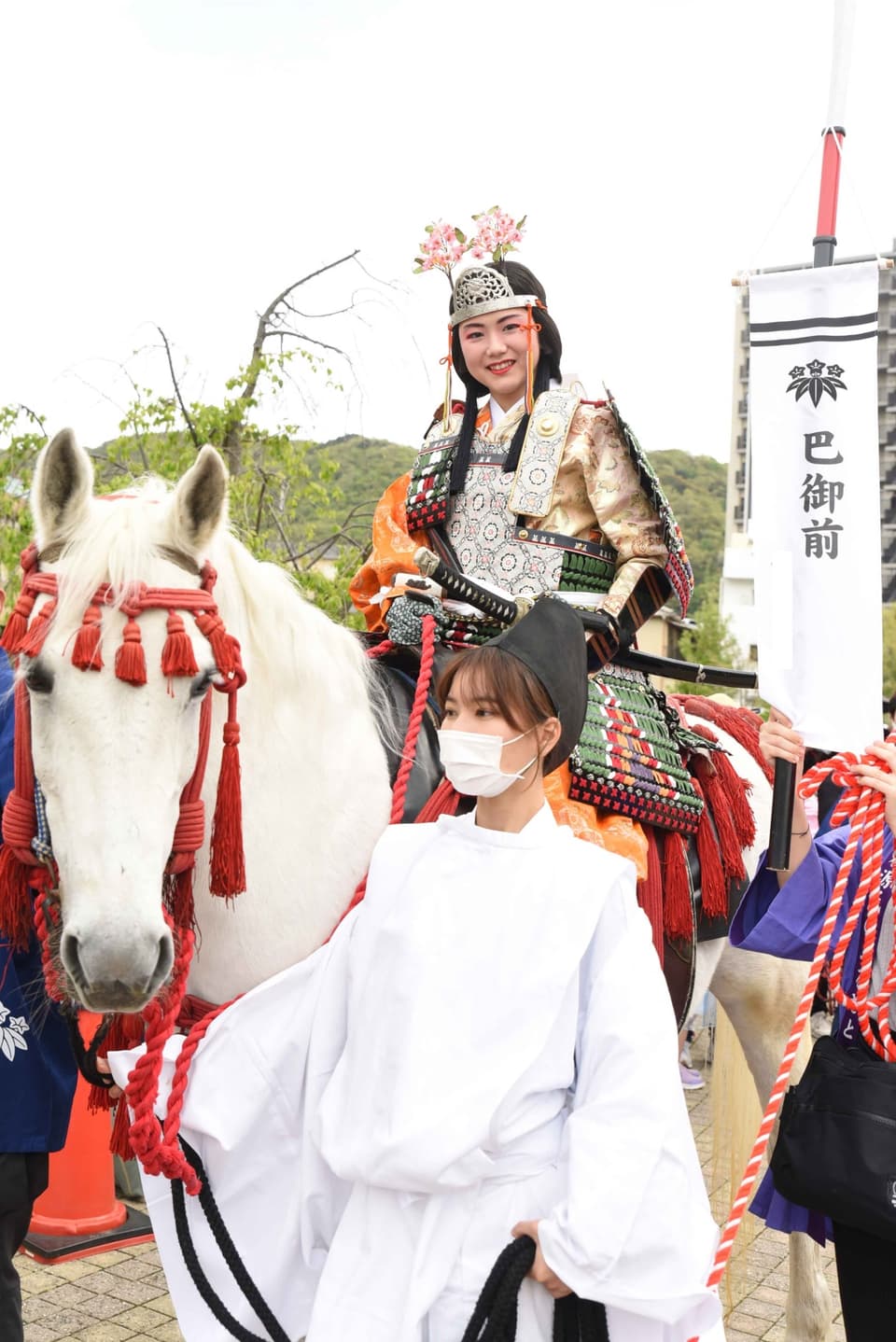 Tomoe Gozen, who is riding in a nostalgic procession