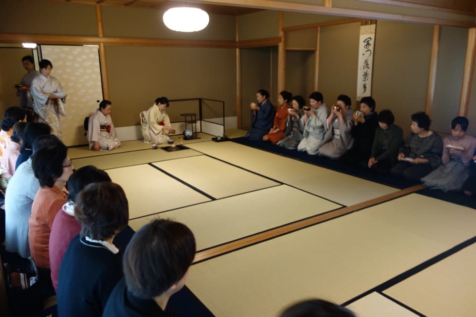 Past Komatsu citizen tea ceremony