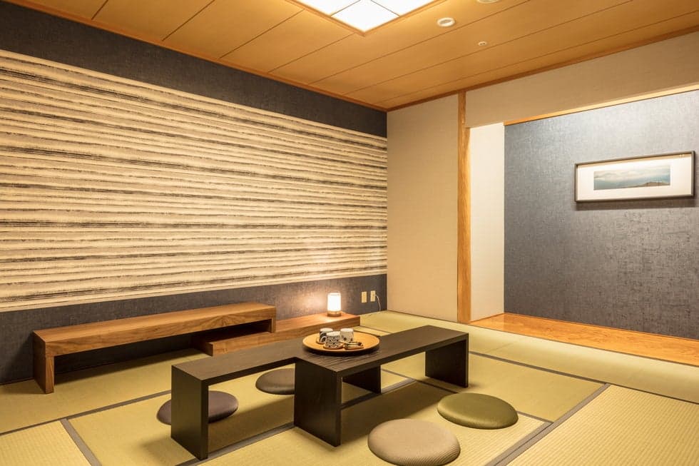 Century Plaza Hotel Japanese-style room 10 tatami mats