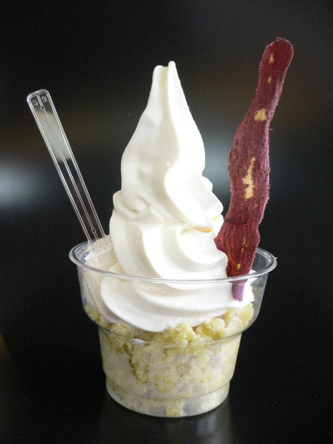 Image of soft serve ice cream from Esca Hill Naruto