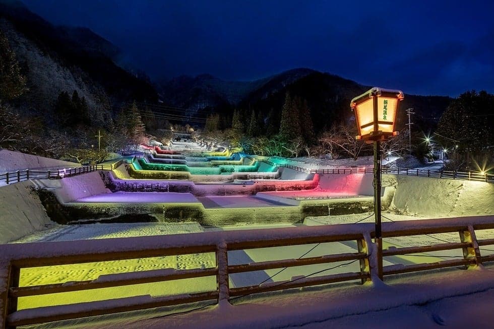 Tochio Onsen Doroya Snow Cherry Blossom Light Up