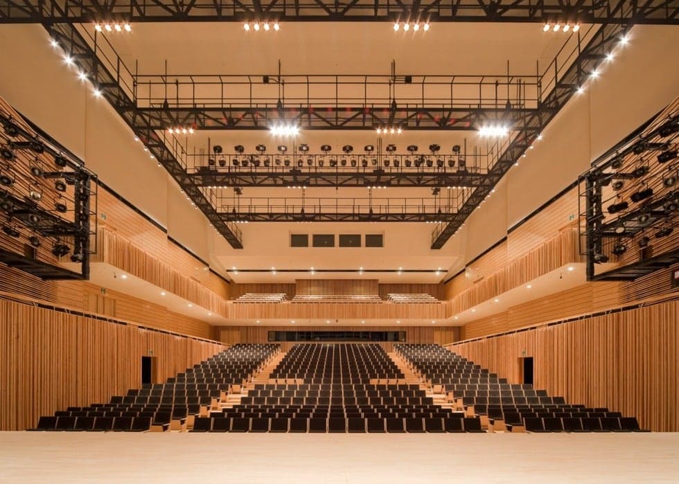 Izumi Hall spectator seats