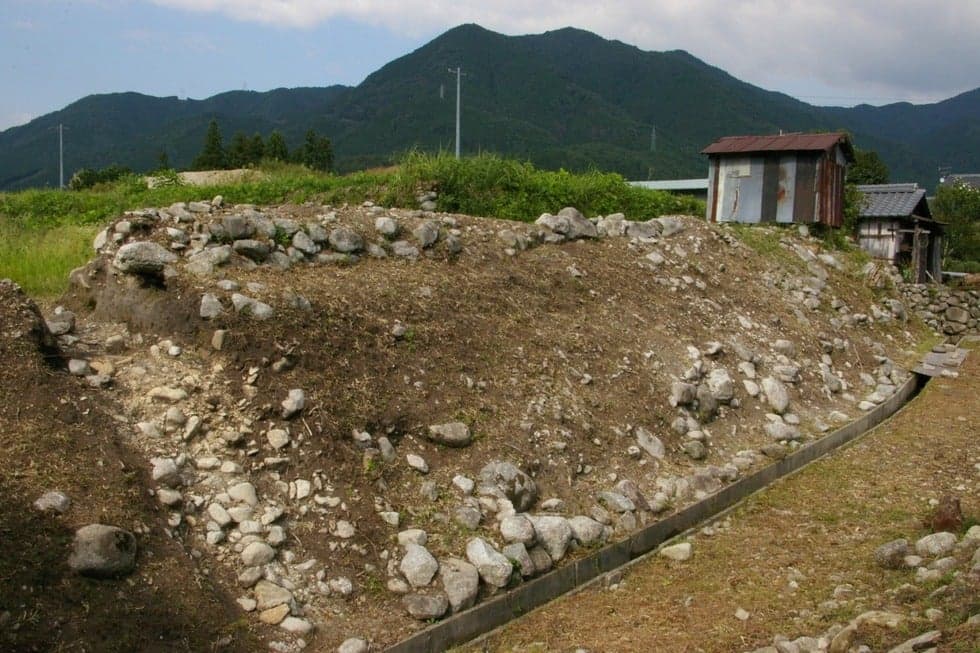 Ruins of earthworks and sky moat