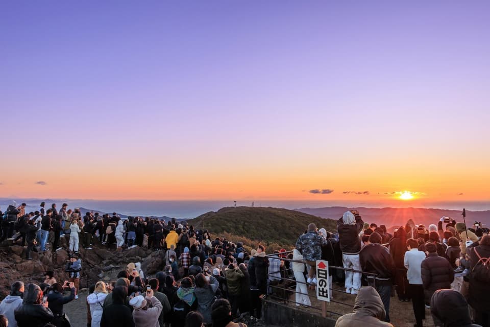 伊勢市　朝熊山頂展望台