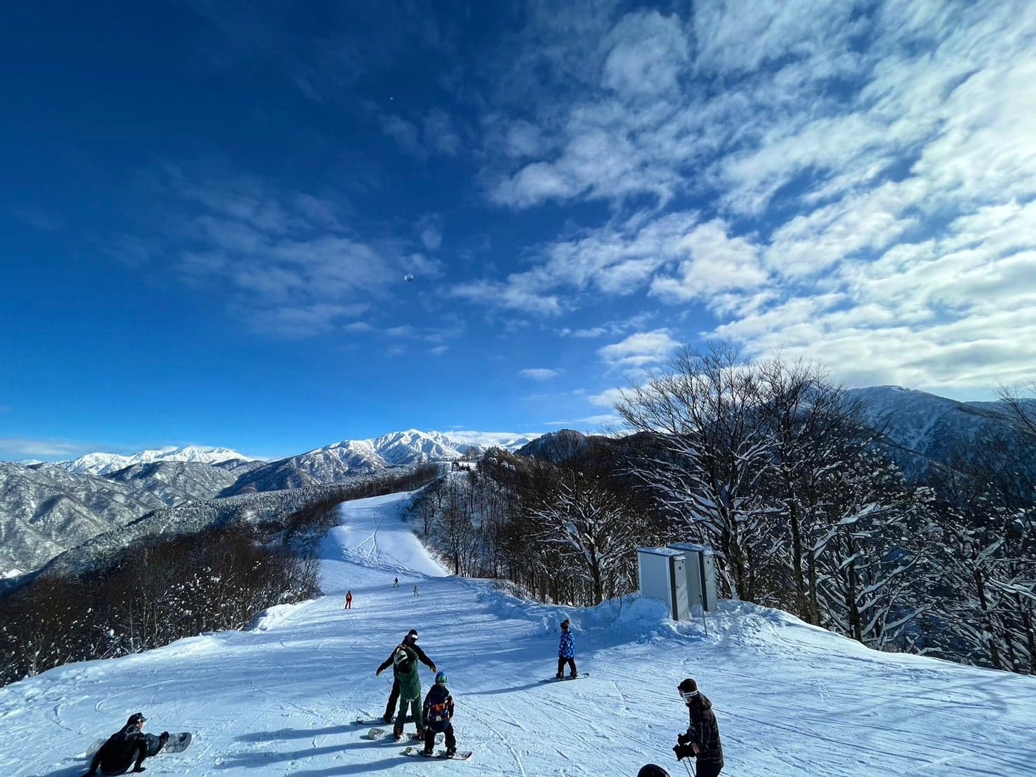 Mt. Tateyama (Gokurakuzaka, Lichicho Valley)