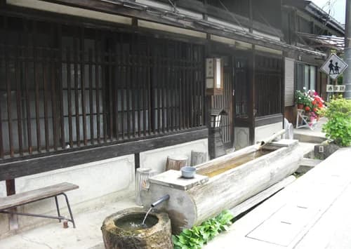 The water boat at Suhara-juku