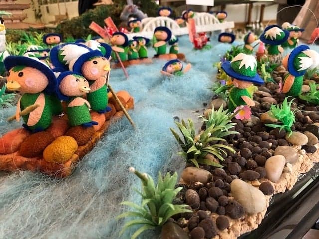 Komagane City PR character "Komakappa" made by cocoon ball craft is a super masterpiece of curators of Komagane Silk Museum! !