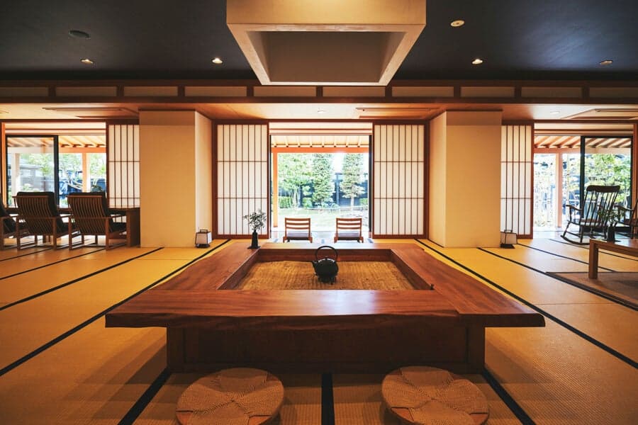 Forget time and talk slowly with your loved ones