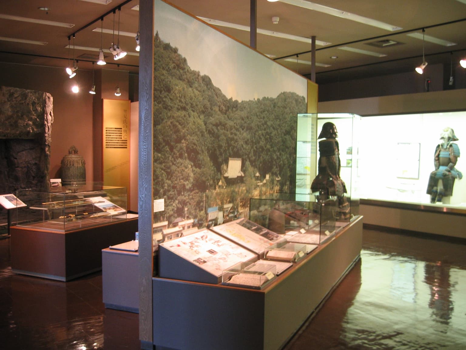 館山市立博物館本館