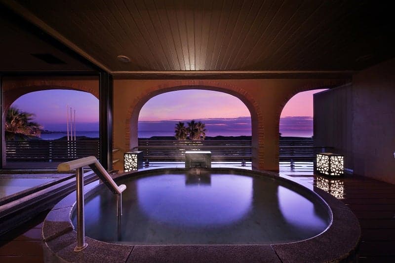 The wind of Tateyama Onsen Chisato