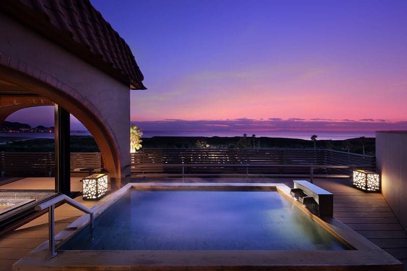 The wind of Tateyama Onsen Chisato