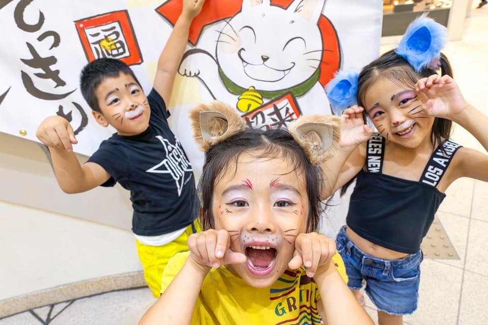 招き猫１００人展