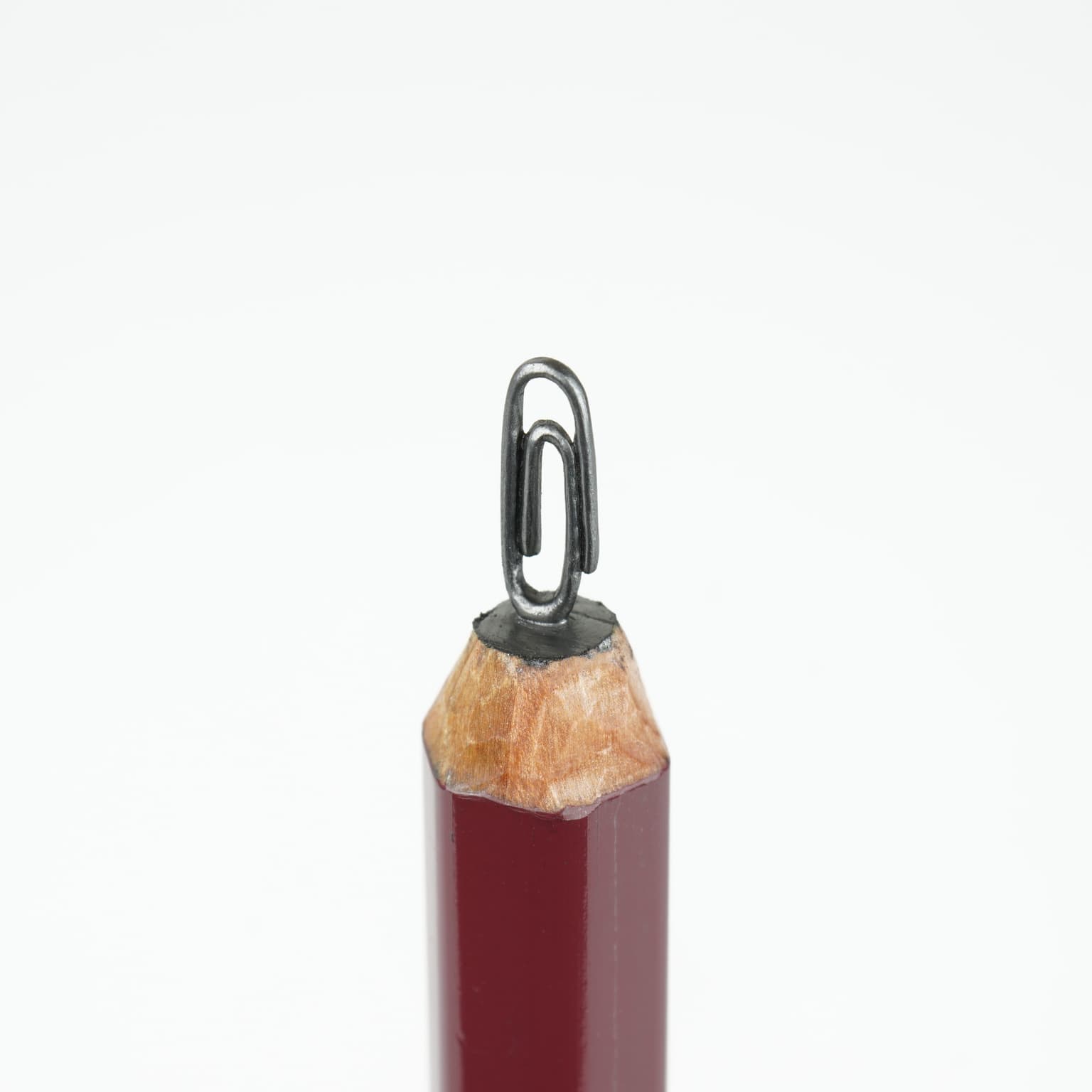 Clip: It gets 100% dirty when sandwiched.