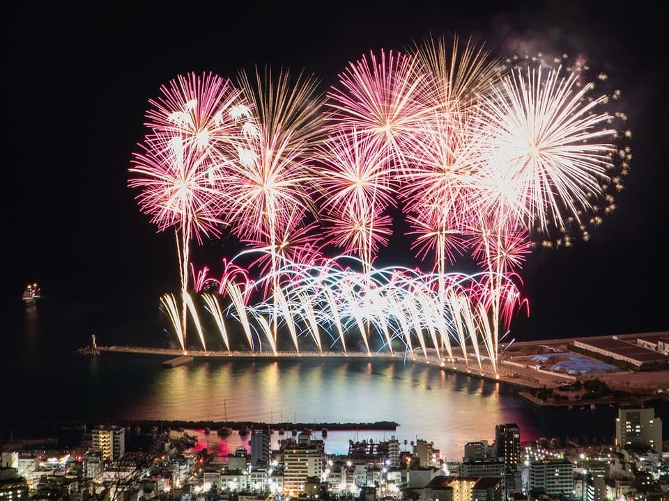Summer Atami Marine Fireworks Festival