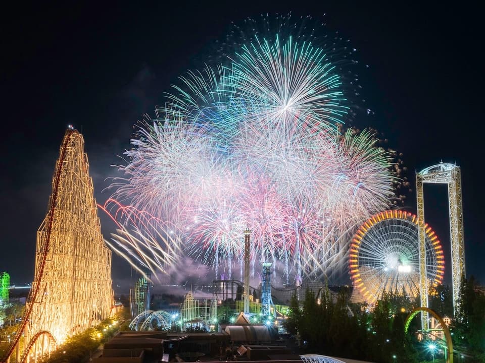 長島温泉「開業記念　大花火」