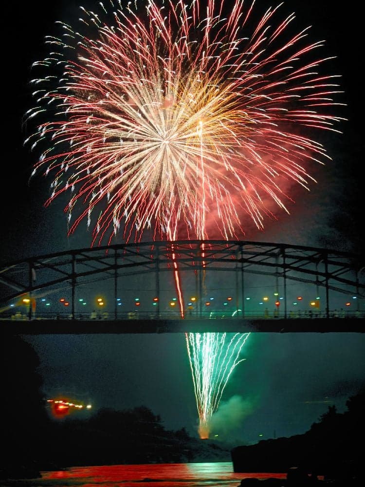 Iida Tokimata Lighting Fireworks Festival