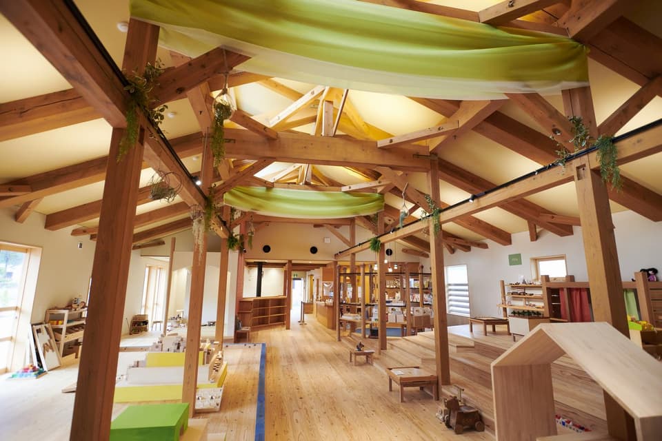 組み立ておもちゃホール