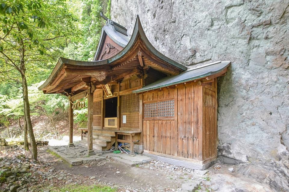 玉屋神社